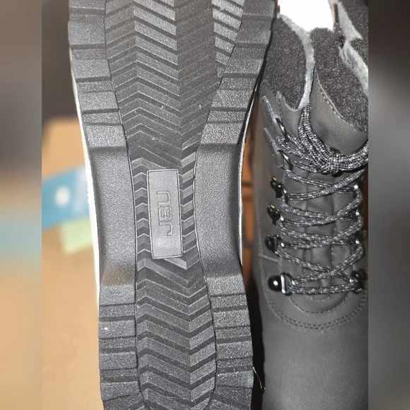 JBU by Jambu Black Water Resistant Boots - Picture 6 of 6